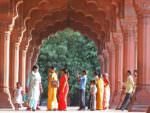 Diwan-I-Am in the Red Fort of Agra © P Clarke