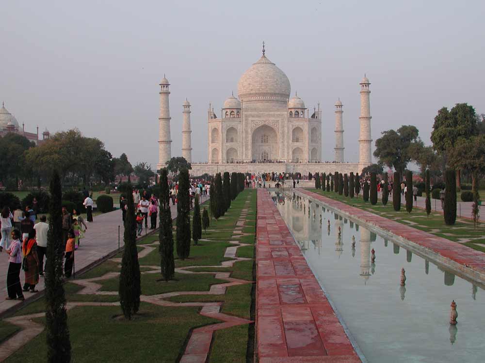Taj Mahal, Agra © R F Porter